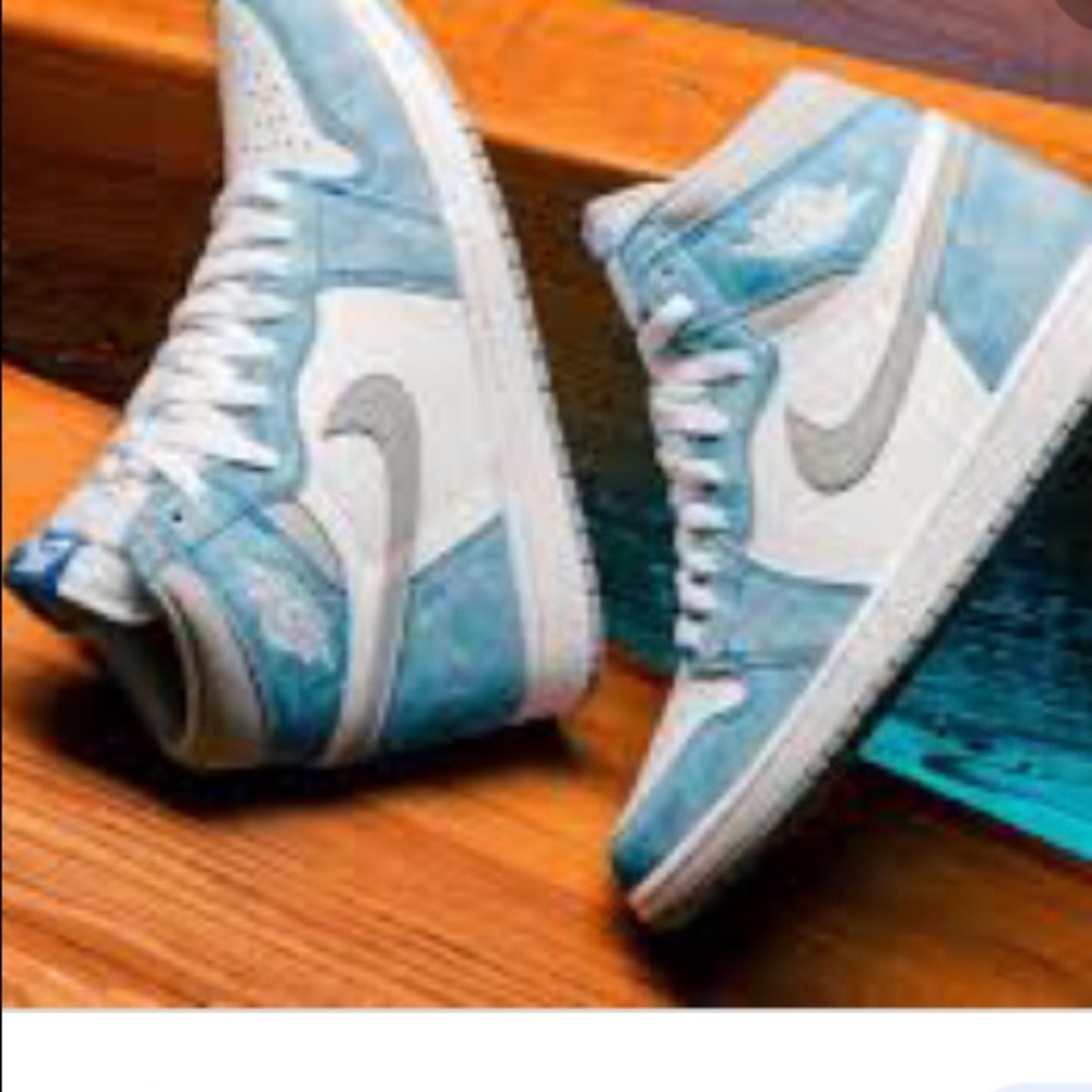 Ice Blue Retro 1
